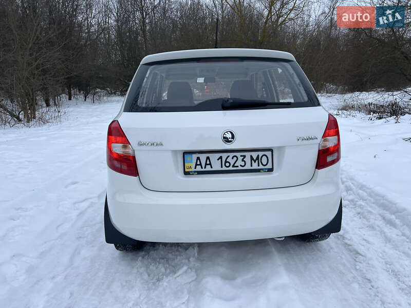 Хэтчбек Skoda Fabia 2013 в Ивано-Франковске фото 6 Хэтчбек Skoda Fabia 2013 в Ивано-Франковске