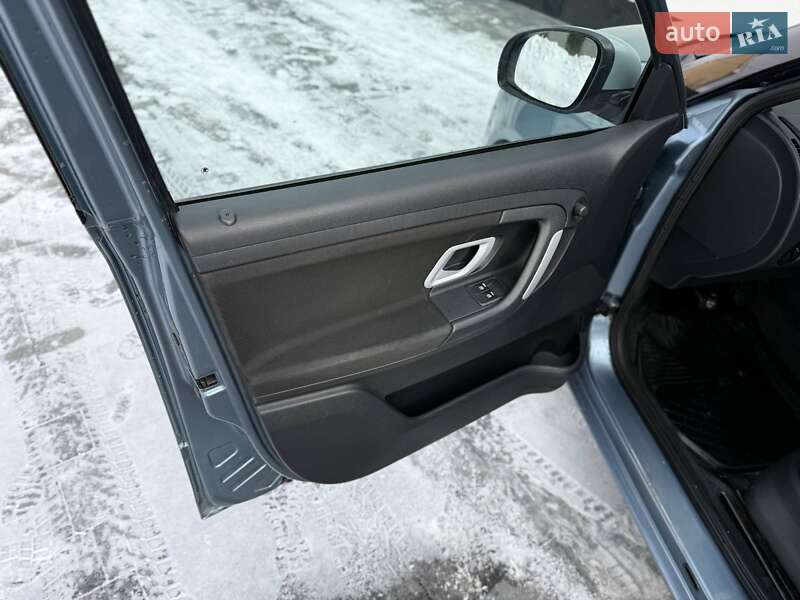 Универсал Skoda Fabia 2008 в Ровно фото 12 Универсал Skoda Fabia 2008 в Ровно