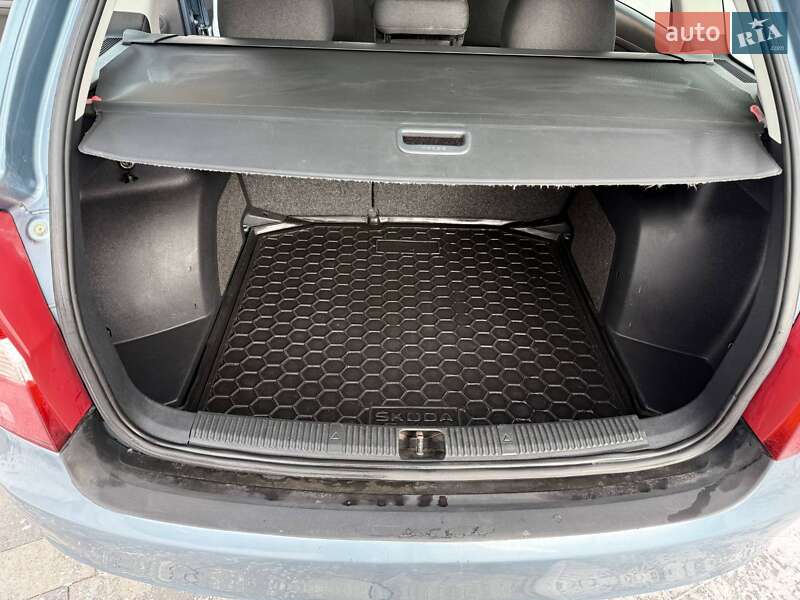 Универсал Skoda Fabia 2008 в Ровно фото 16 Универсал Skoda Fabia 2008 в Ровно