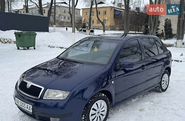 Хэтчбек Skoda Fabia 2004 в Тростянце