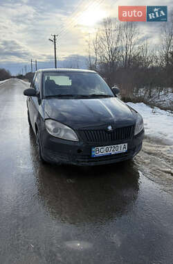 Хэтчбек Skoda Fabia 2011 в Львове