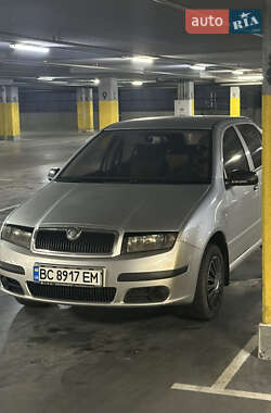 Седан Skoda Fabia 2006 в Львове