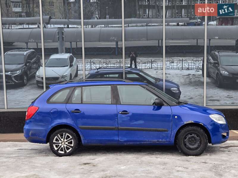 Универсал Skoda Fabia 2009 в Киеве