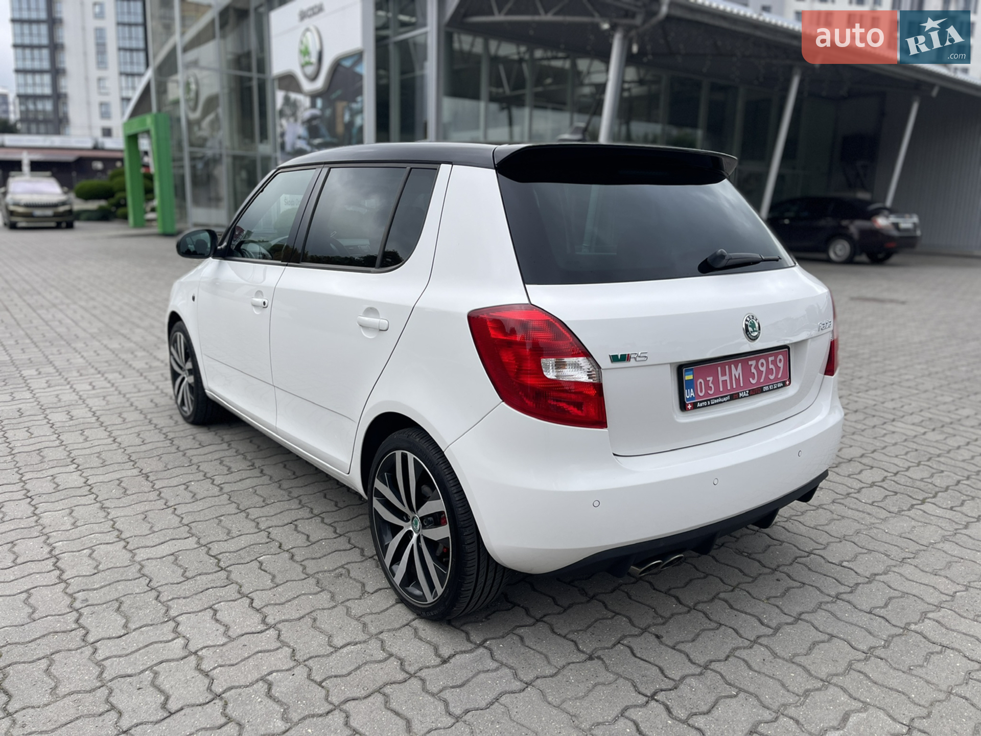 2012 Skoda Fabia - мініатюра 4