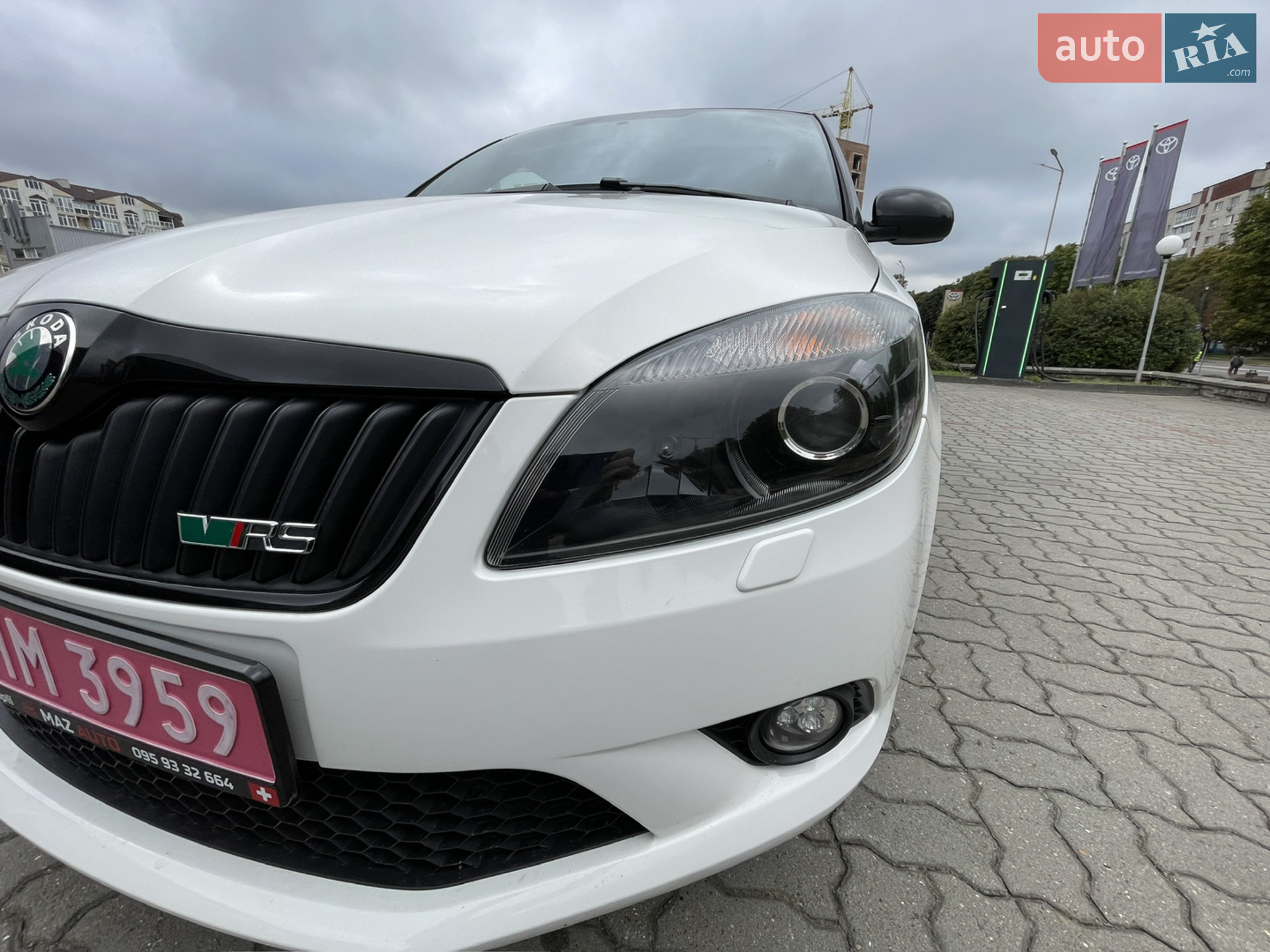 2012 Skoda Fabia - мініатюра 10
