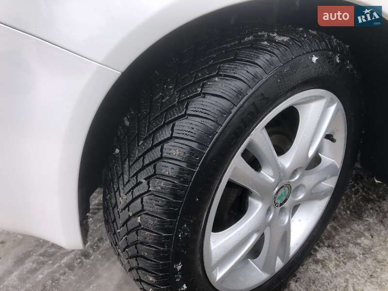 Хэтчбек Skoda Fabia 2003 в Самборе фото 19 Хэтчбек Skoda Fabia 2003 в Самборе