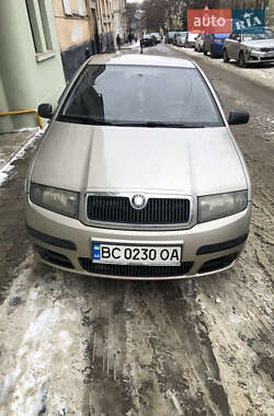 Хэтчбек Skoda Fabia 2005 в Львове