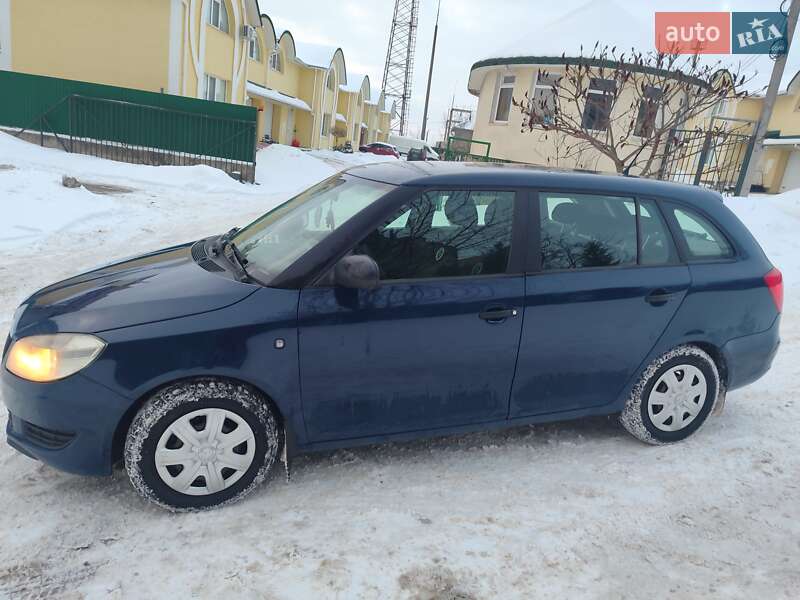 Універсал Skoda Fabia 2012 в Хмельницькому