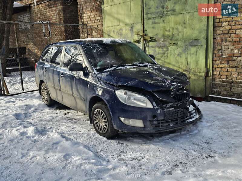 Skoda Fabia 2012 Skoda Fabia 2012