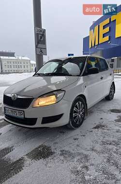 Хэтчбек Skoda Fabia 2011 в Львове
