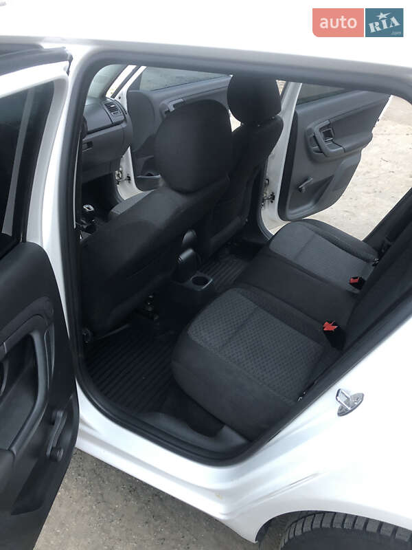 Універсал Skoda Fabia 2014 в Одесі фото 14 Універсал Skoda Fabia 2014 в Одесі