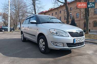 Універсал Skoda Fabia 2011 в Миколаєві