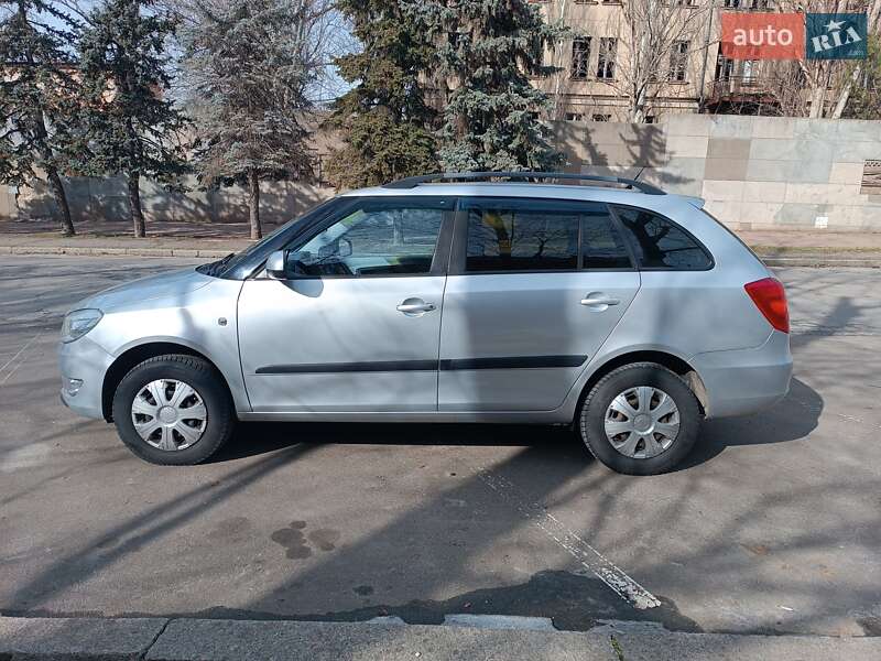 Универсал Skoda Fabia 2011 в Николаеве