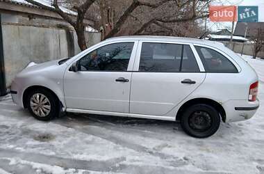 Универсал Skoda Fabia 2005 в Носовке
