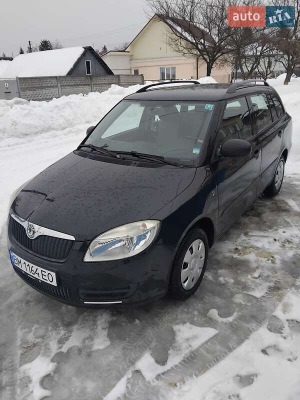Універсал Skoda Fabia 2009 в Сумах