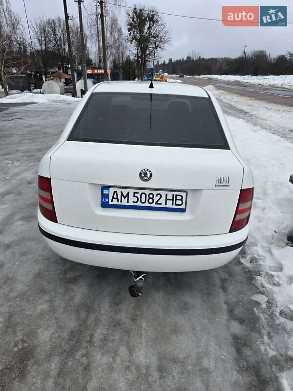 Хэтчбек Skoda Fabia 2008 в Олевске