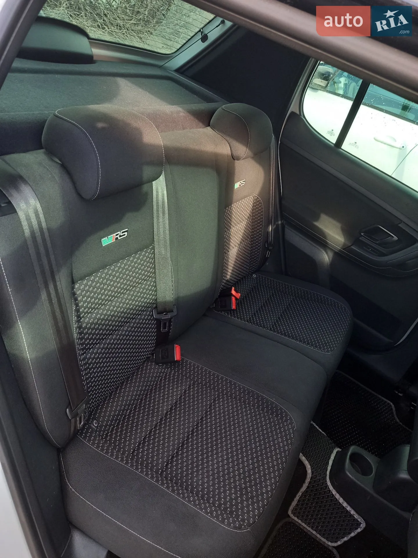 2011 Skoda Fabia - мініатюра 19