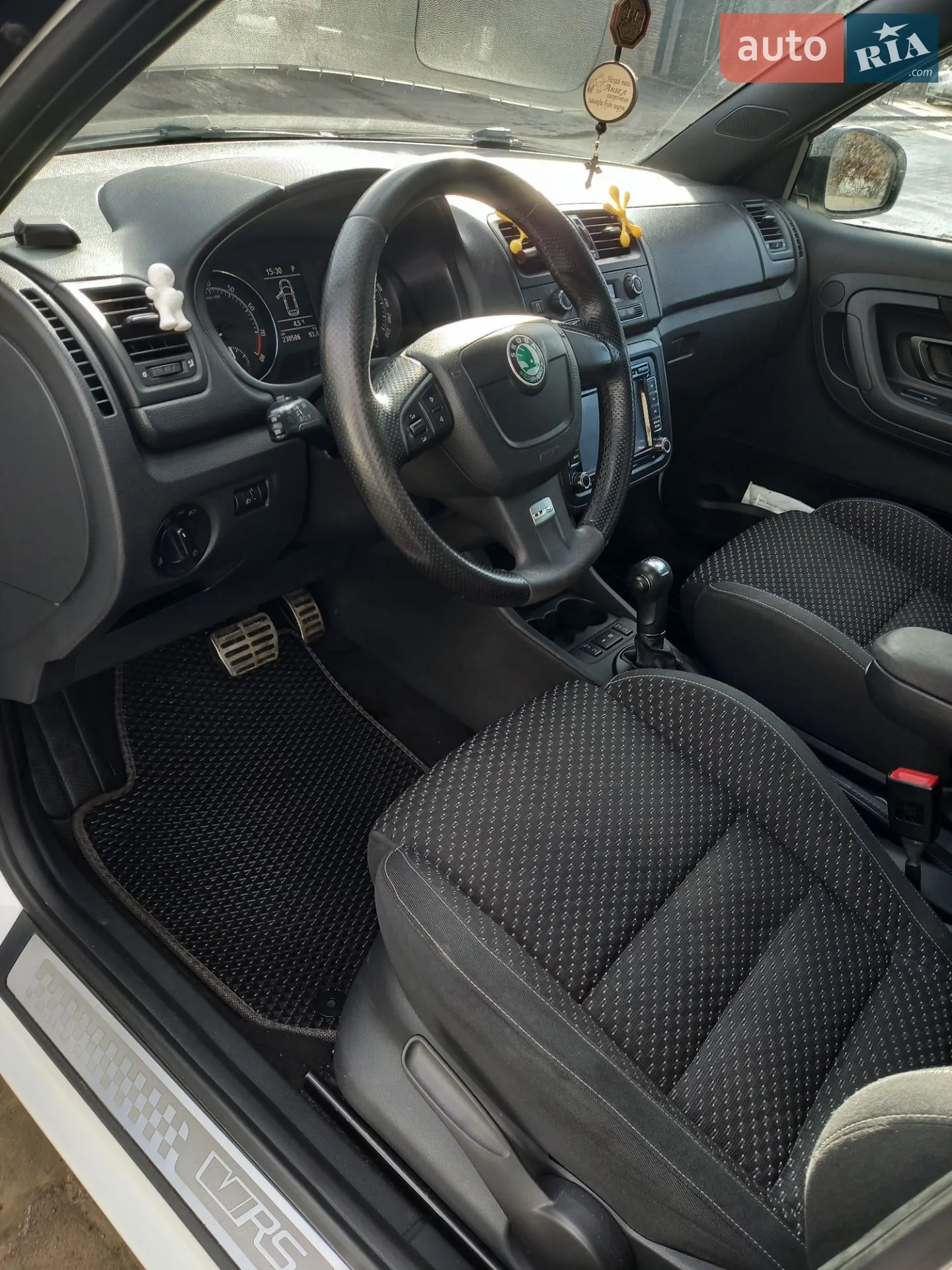 2011 Skoda Fabia - мініатюра 28