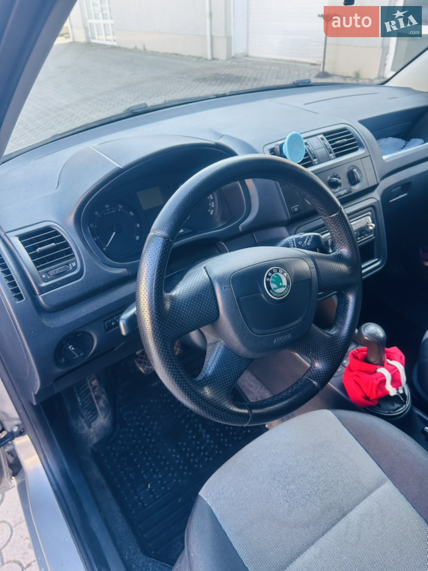 2011 Skoda Fabia - мініатюра 11