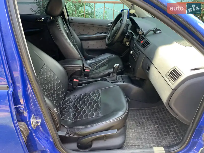 Skoda Fabia 2002 VIN TMBBC26Y823453826 фото оголошення 3 з 40
