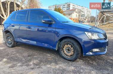 Хэтчбек Skoda Fabia 2016 в Запорожье