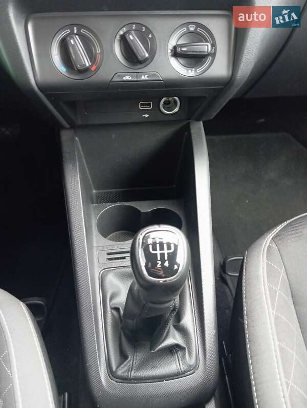 Универсал Skoda Fabia 2021 в Киеве