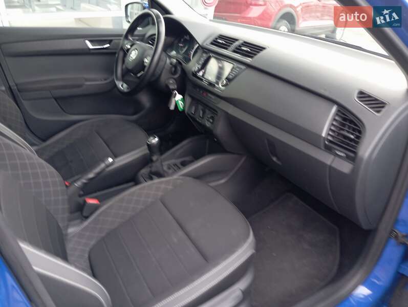 Универсал Skoda Fabia 2021 в Киеве