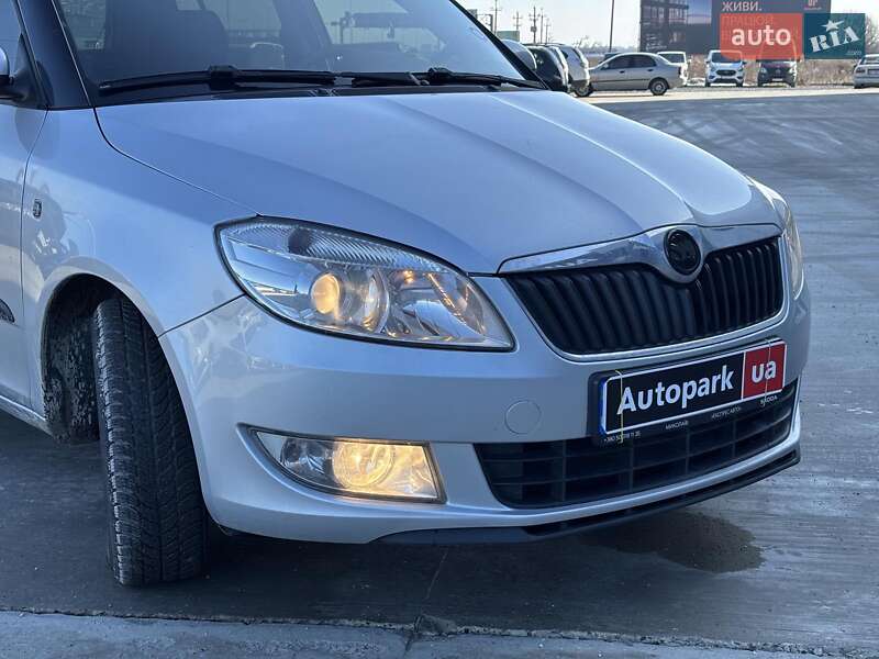 Хэтчбек Skoda Fabia 2011 в Львове