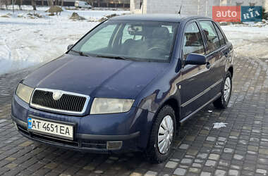 Хэтчбек Skoda Fabia 2004 в Черновцах
