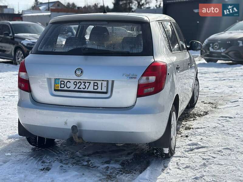 Хэтчбек Skoda Fabia 2007 в Стрые
