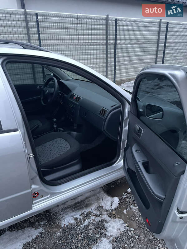 Универсал Skoda Fabia 2006 в Борисполе