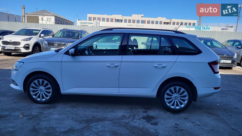Универсал Skoda Fabia 2021 в Киеве фото 17 Универсал Skoda Fabia 2021 в Киеве