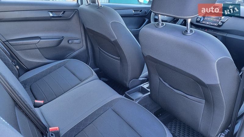 Универсал Skoda Fabia 2021 в Киеве фото 22 Универсал Skoda Fabia 2021 в Киеве