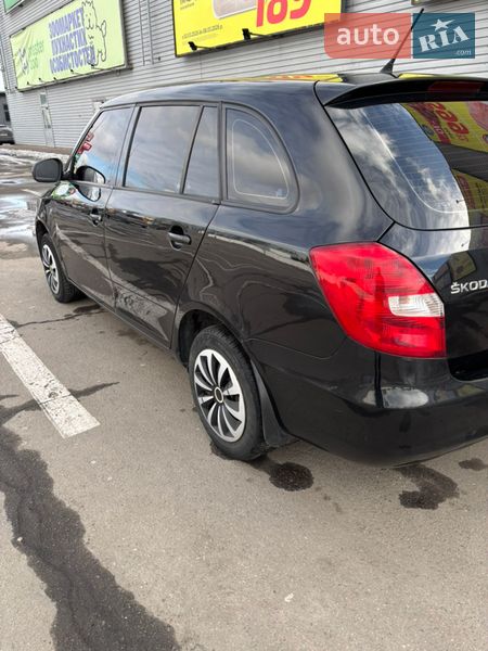 Универсал Skoda Fabia 2014 в Полтаве