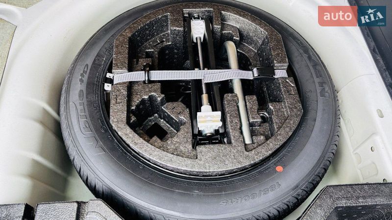 Універсал Skoda Fabia 2021 в Києві