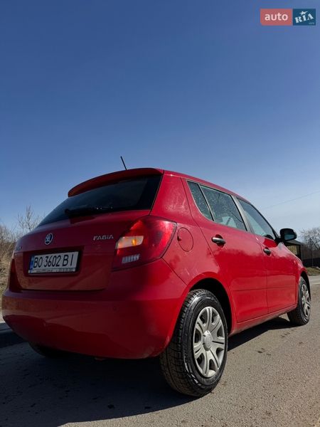 Хэтчбек Skoda Fabia 2014 в Львове