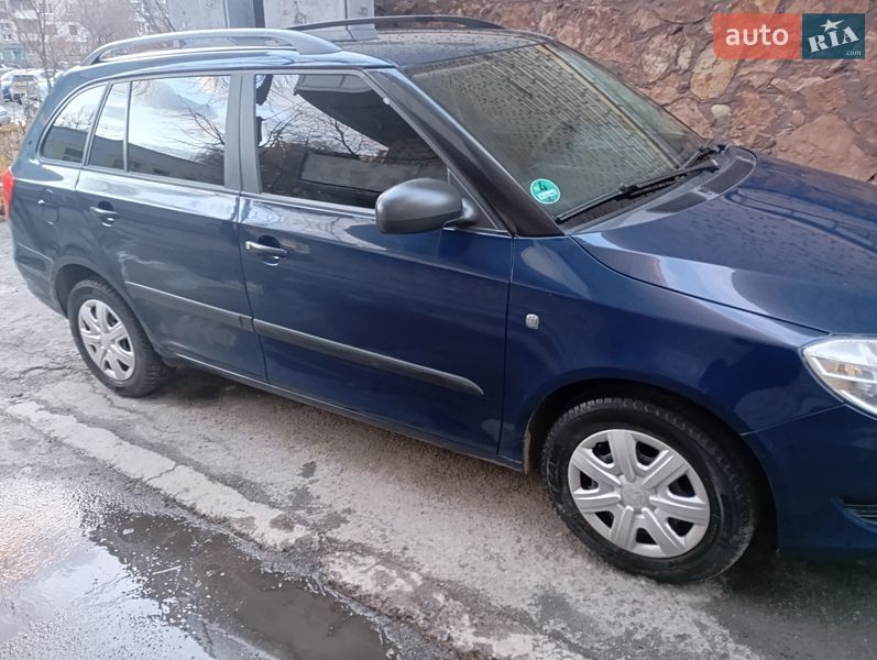 Универсал Skoda Fabia 2010 в Виннице
