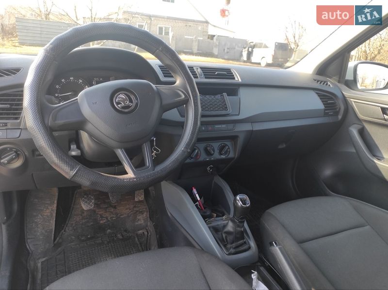 Хэтчбек Skoda Fabia 2018 в Днепре