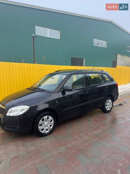 Skoda Fabia 2009 Skoda Fabia 2009