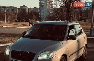 Хэтчбек Skoda Fabia 2009 в Ровно
