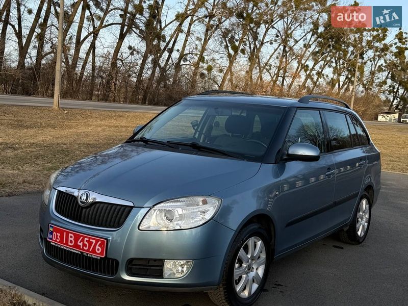 Универсал Skoda Fabia 2009 в Звягеле
