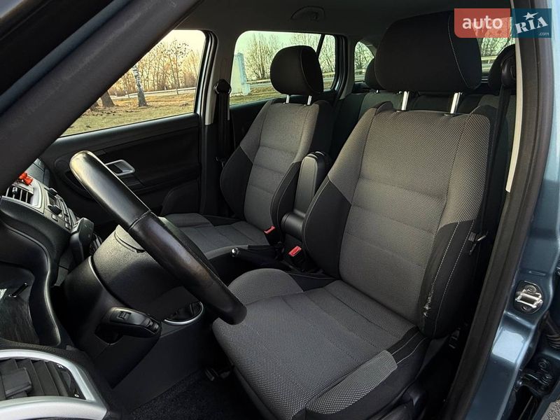 Универсал Skoda Fabia 2009 в Звягеле