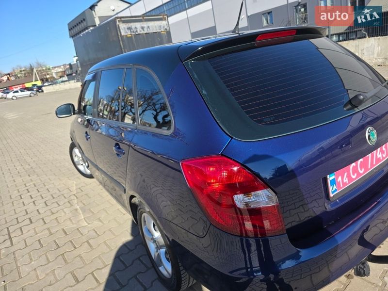 Универсал Skoda Fabia 2010 в Ивано-Франковске