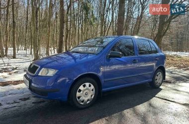Хэтчбек Skoda Fabia 2001 в Ровно