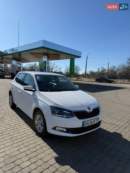 Хэтчбек Skoda Fabia 2018 в Чернигове