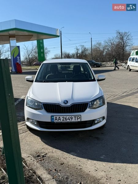 Хэтчбек Skoda Fabia 2018 в Чернигове