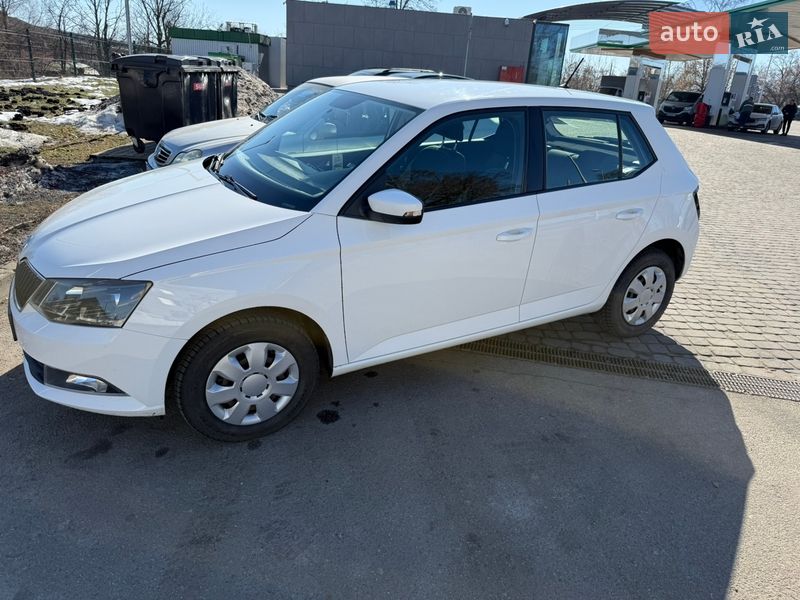 Хэтчбек Skoda Fabia 2018 в Чернигове
