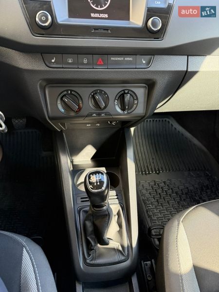 Хэтчбек Skoda Fabia 2018 в Чернигове