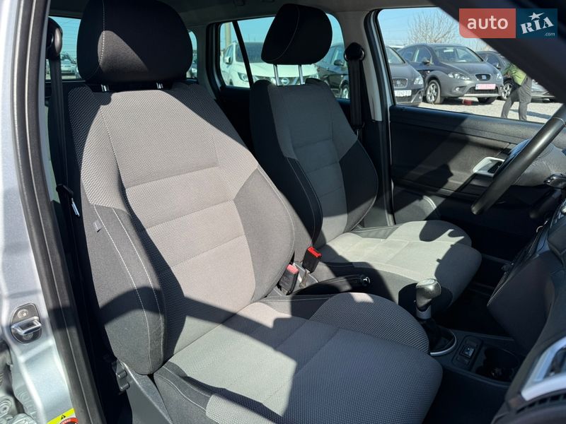 Универсал Skoda Fabia 2010 в Ровно