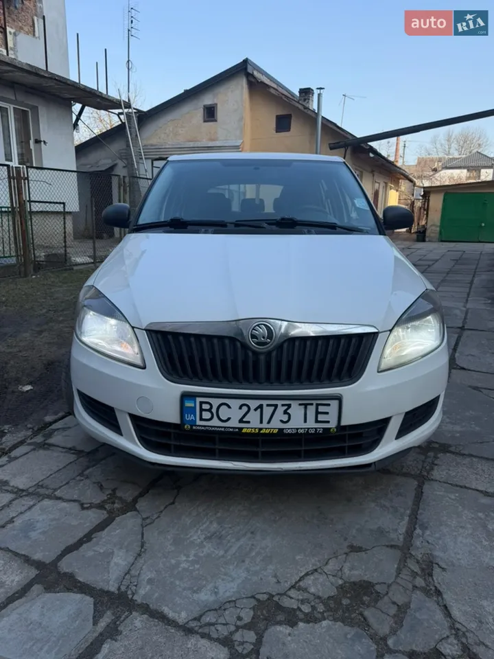 2013 Skoda Fabia - мініатюра 15